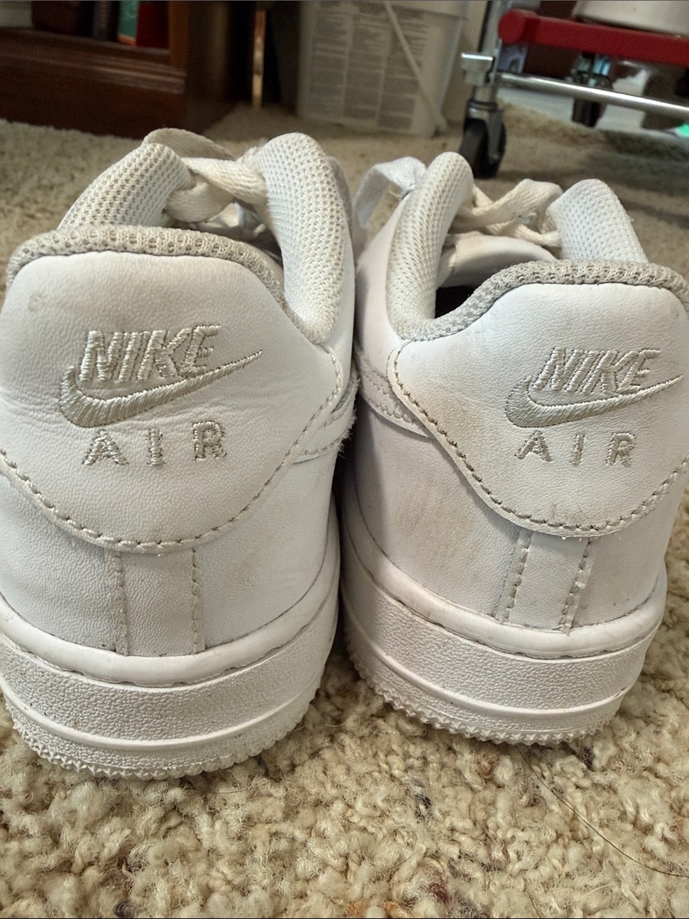 Nike Kids White Low-Top Swoosh Sneakers - Picture 2 of 5
